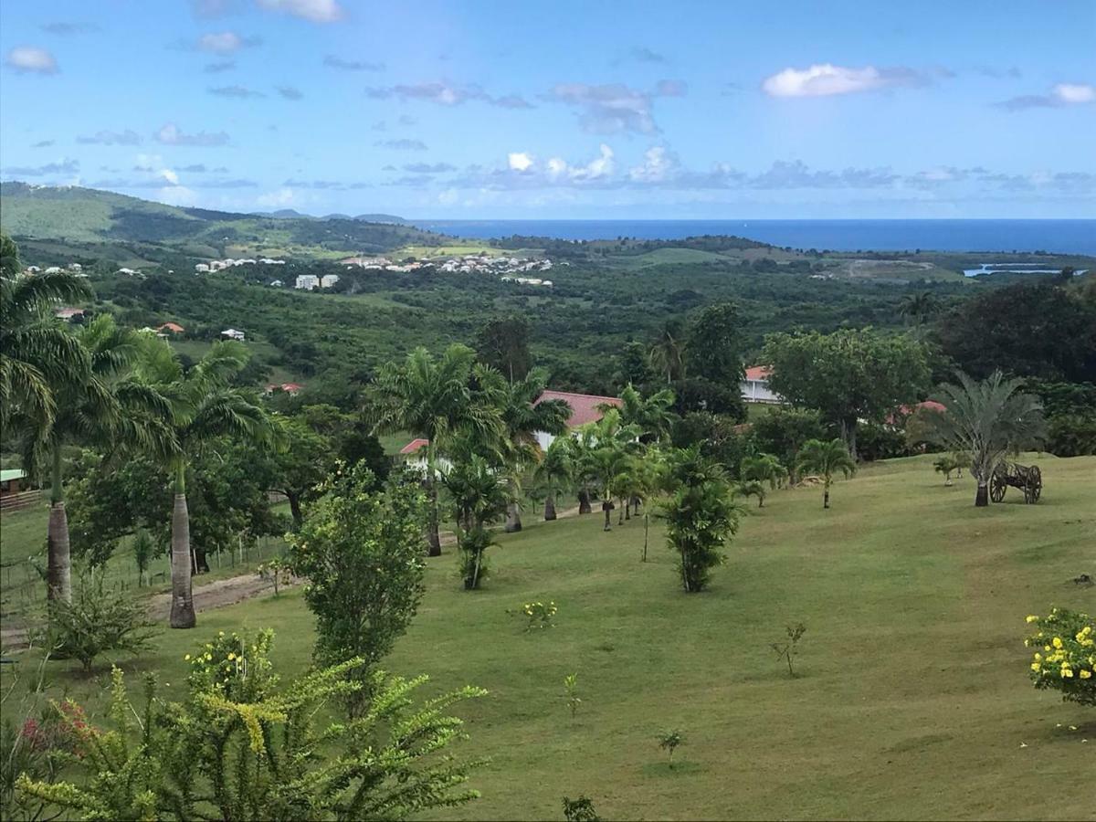 Villa 1 De Standing 80M2 Avec Piscine Et Vue Imprenable Sur La Mer Et Sur La Campagne Riviere-Salee ภายนอก รูปภาพ